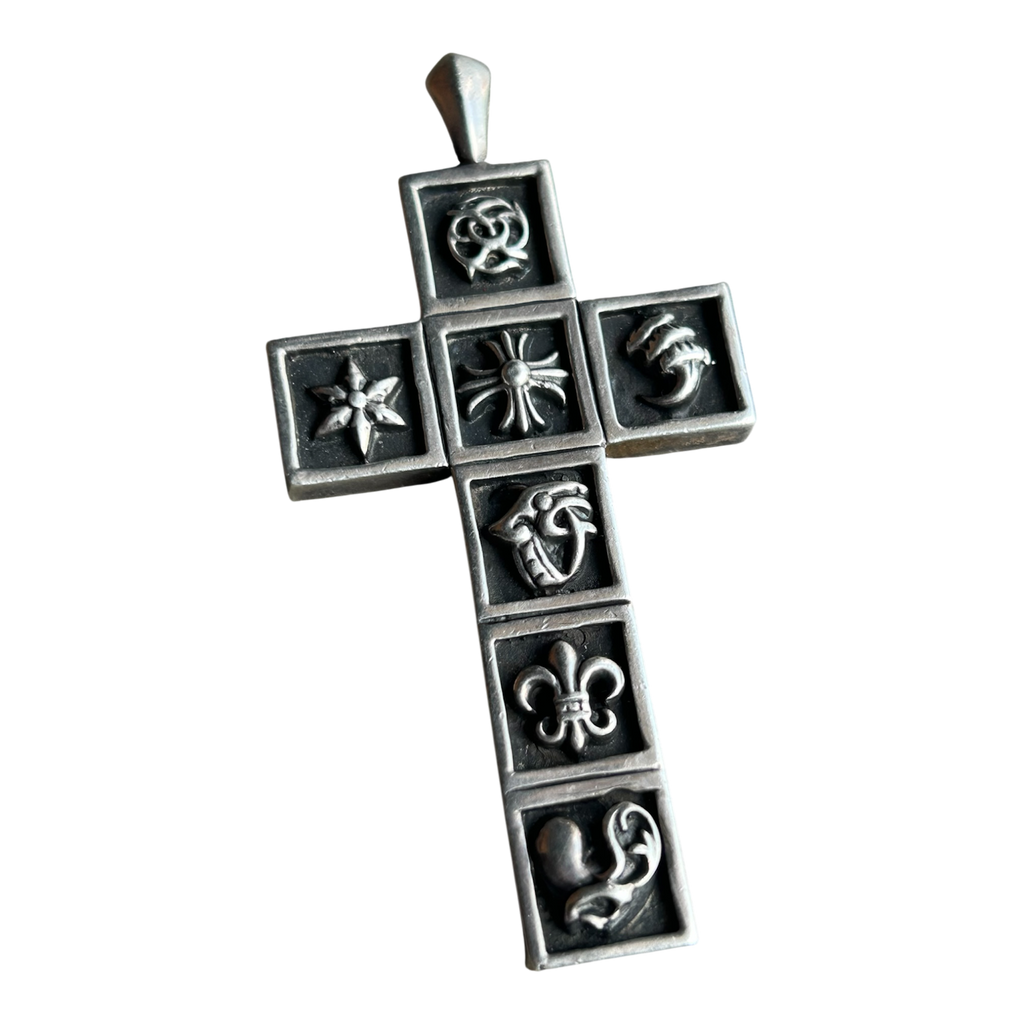 CHROME HEARTS MULTI Framed Cross Pendant Charm