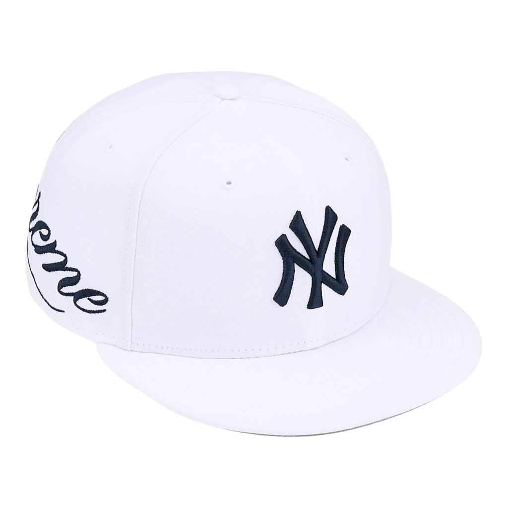 Supreme®/New York Yankees™ New Era®