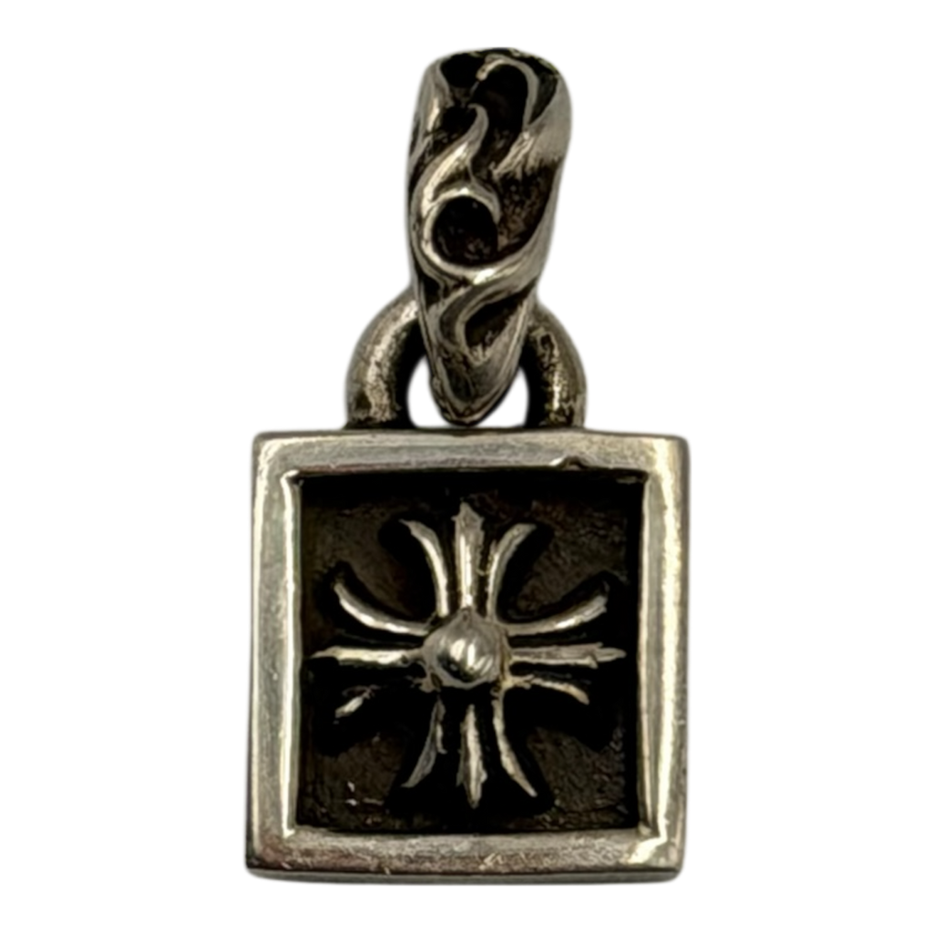 CHROME HEARTS CH PLUS FRAMED CROSS PENDANT