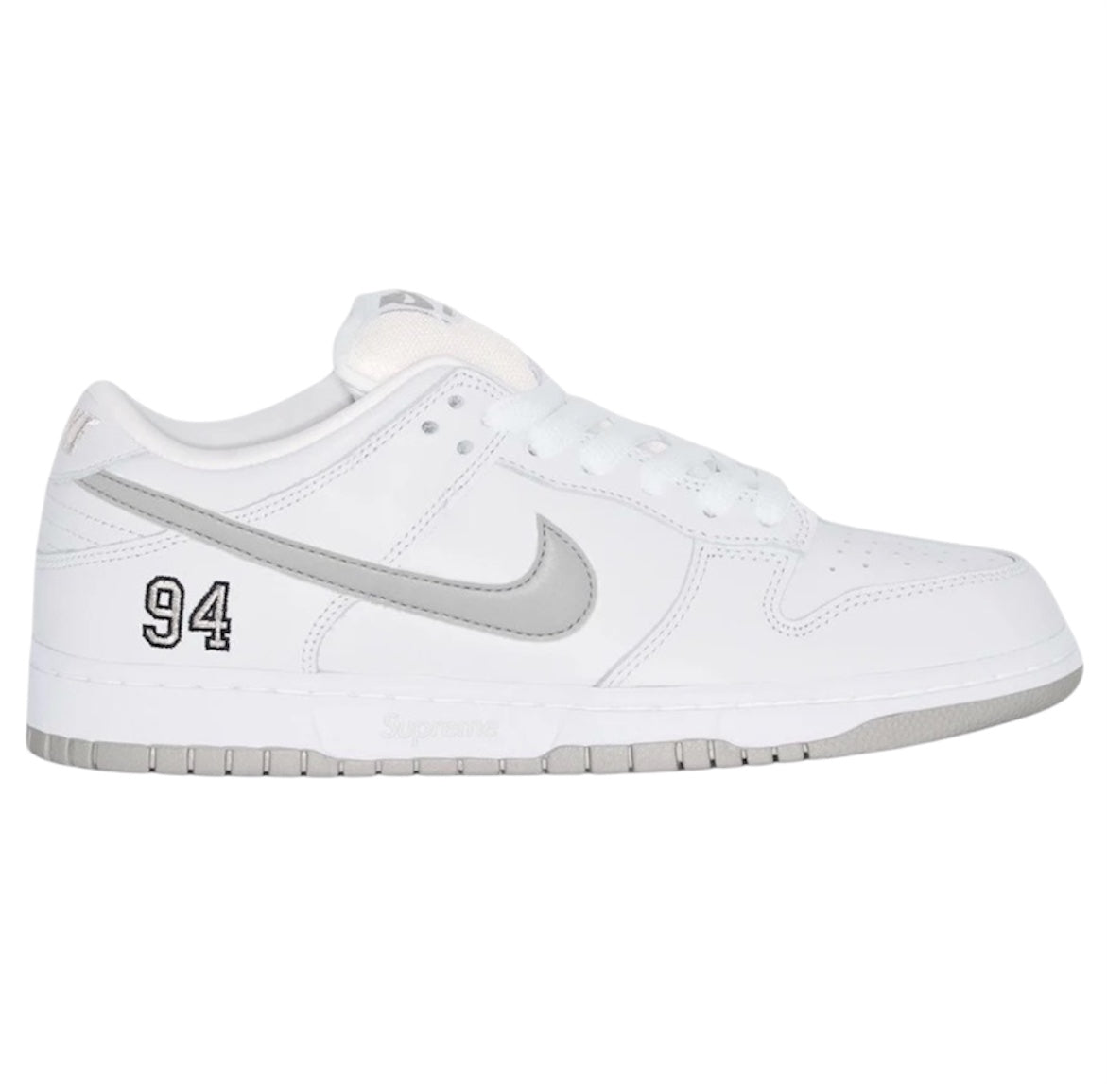 Supreme®/Nike SB Dunk White